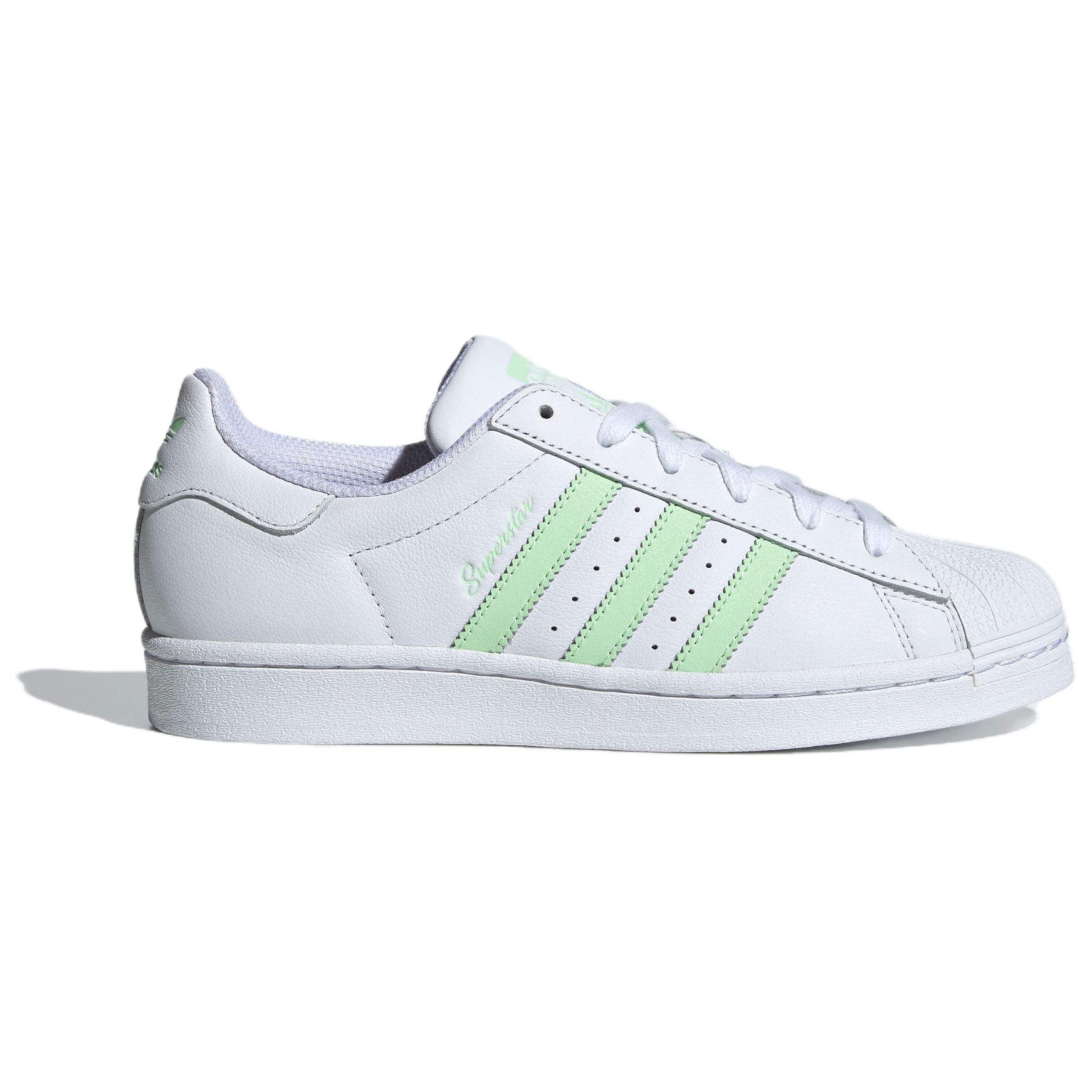 Sizing (女性) adidas Superstar '白色半綠火花' IE3005