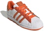 Lookbook (女性)adidas Superstar「白橙配色」GY9555