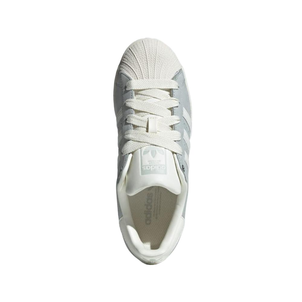 Shop （女款）adidas Superstar 'Wonder Silver' IE3038