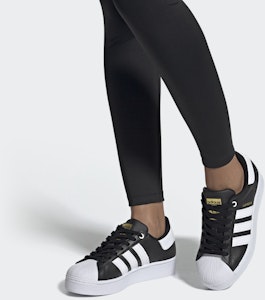 (W) アディダス スーパースター ボールド 黒 FV3335 Sizing (W) アディダス スーパースター ボールド 黒 FV3335