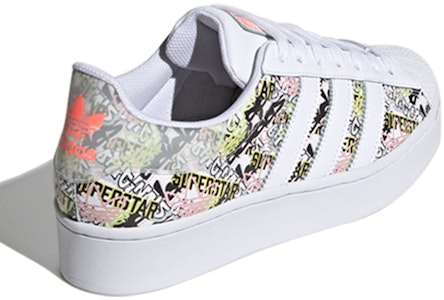 (W) アディダス スーパースター ボールド "グラフィティ" FX3533 Lookbook (W) アディダス スーパースター ボールド "グラフィティ" FX3533