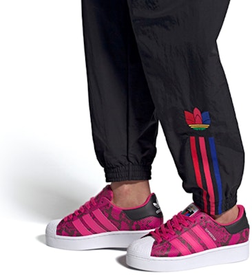 (W) 阿迪达斯 Superstar Bold '粉色蛇纹' FW3696 Sizing (W) 阿迪达斯 Superstar Bold '粉色蛇纹' FW3696