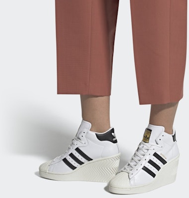 (W) adidas Superstar Ellure 'Blanco Negro' FW0102 Sizing (W) adidas Superstar Ellure 'Blanco Negro' FW0102