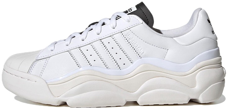women-adidas-superstar-millencon-white-hq-6039