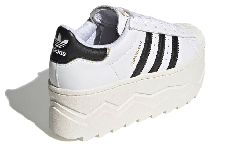 Shop (W) adidas Superstar Platform ''Wit Zwart'' H03879