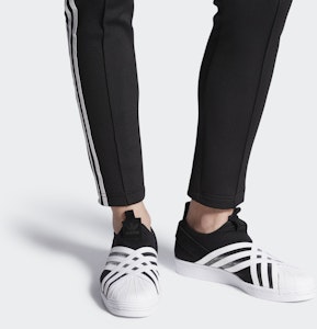 (W) 阿迪达斯 Superstar Slip-On '白色' 运动鞋 D96703 Sizing (W) 阿迪达斯 Superstar Slip-On '白色' 运动鞋 D96703