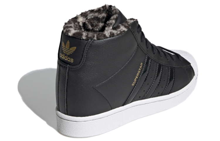 Lookbook adidas originals Superstar Up 加絨 中幫 板鞋 女款 黑白金
