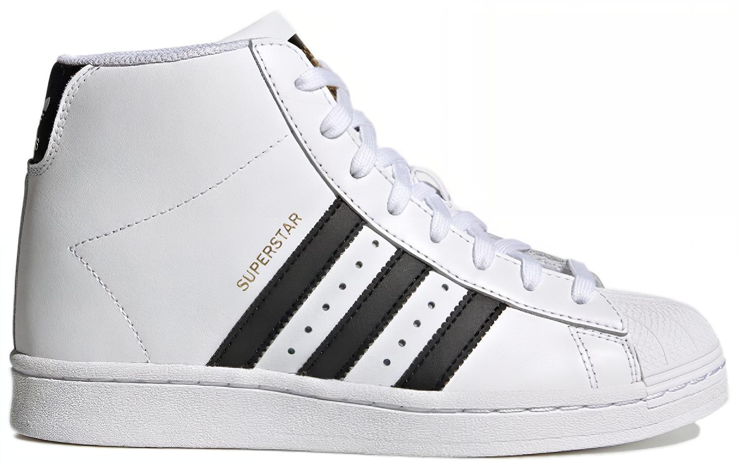 Lookbook (W) adidas Superstar Up ''Bianco Nero'' FW0118