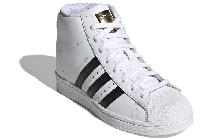 Shop (W) adidas Superstar Up ''Bianco Nero'' FW0118