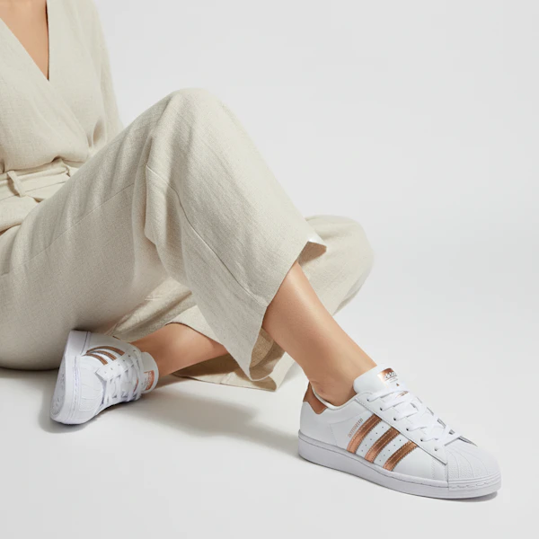 (W) adidas Superstar Putih Tembaga Metalik FX7484 Order (W) adidas Superstar Putih Tembaga Metalik FX7484