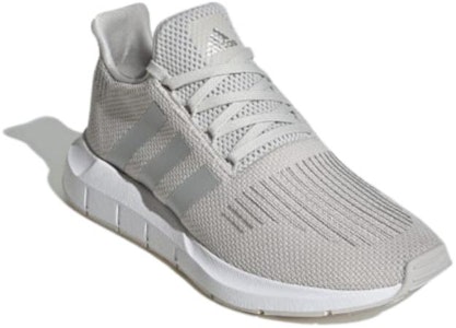 (W) adidas Swift Run 1.0 'Kelabu Perak Metalik' ID0108 Lookbook (W) adidas Swift Run 1.0 'Kelabu Perak Metalik' ID0108