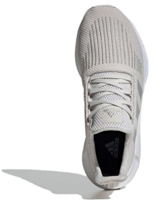 (W) adidas Swift Run 1.0 'Kelabu Perak Metalik' ID0108 Purchase (W) adidas Swift Run 1.0 'Kelabu Perak Metalik' ID0108