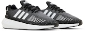 Cheap (W) adidas Swift Run 22 'Hitam Putih' GV7971