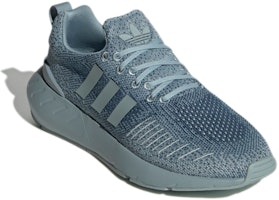 (W) adidas Swift Run 22 'Kelabu Magik Biru Alterasi' GV7970 Lookbook (W) adidas Swift Run 22 'Kelabu Magik Biru Alterasi' GV7970