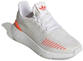 (女款)adidas Swift Run 22 '白色衝擊橘' GW6878 Lookbook (女款)adidas Swift Run 22 '白色衝擊橘' GW6878