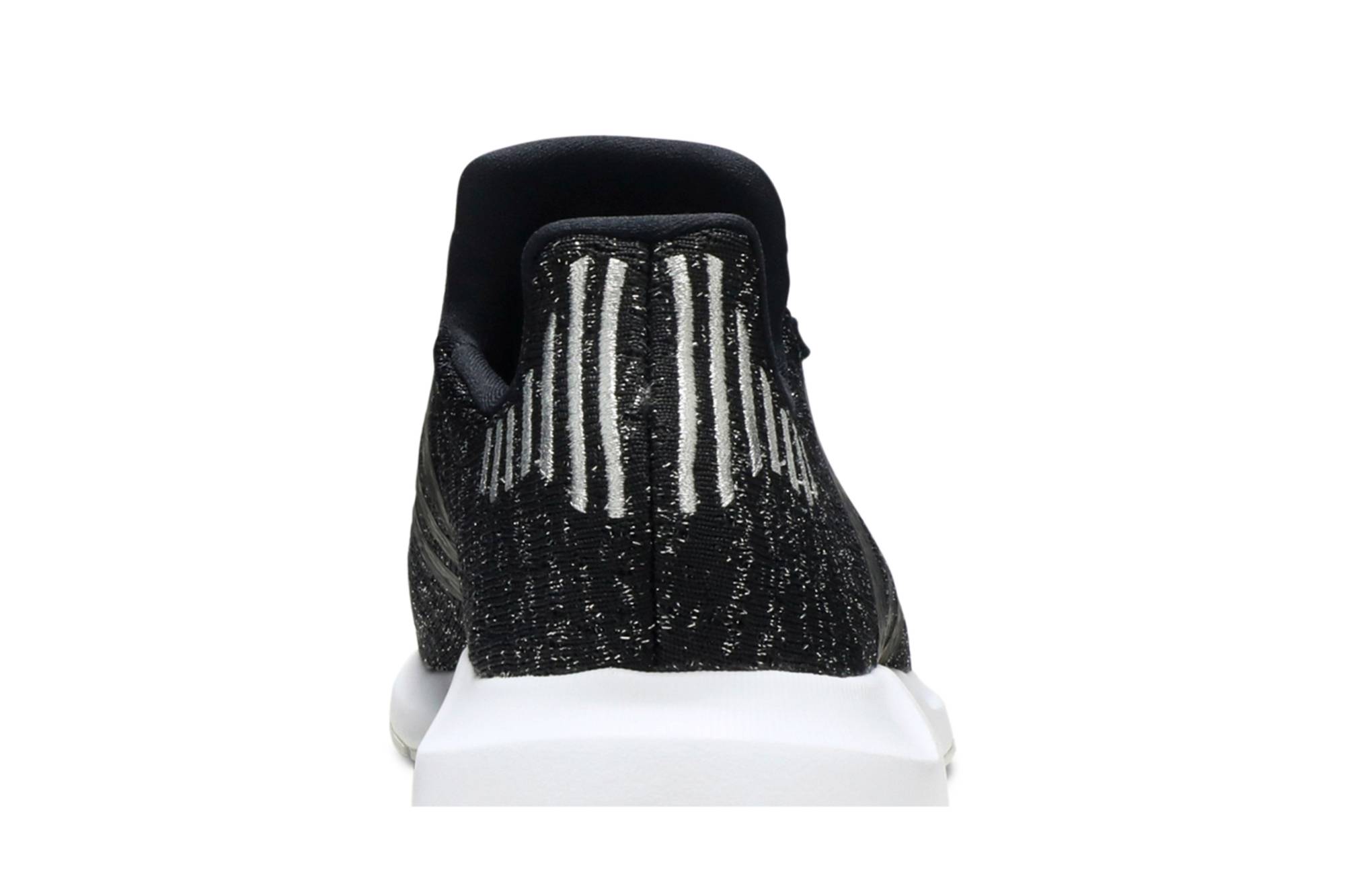 Sizing (W) adidas Swift Run 'Hitam Teras' EG7984