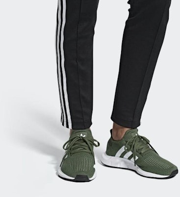 (W) 아디다스 스위프트 런 '그린' (Adidas Seuwipteu Leon 'Geurin') AQ0866 Sizing (W) 아디다스 스위프트 런 '그린' (Adidas Seuwipteu Leon 'Geurin') AQ0866