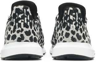 (W) 아디다스 스위프트 런 '레오파드' BD7962 Details for (W) 아디다스 스위프트 런 '레오파드' BD7962