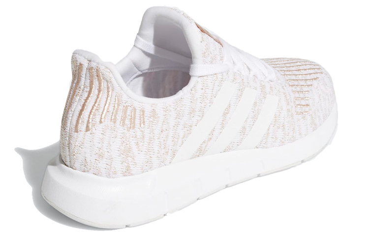 Shop (W) 阿迪达斯Swift Run‘白色铜金属’ EG7983