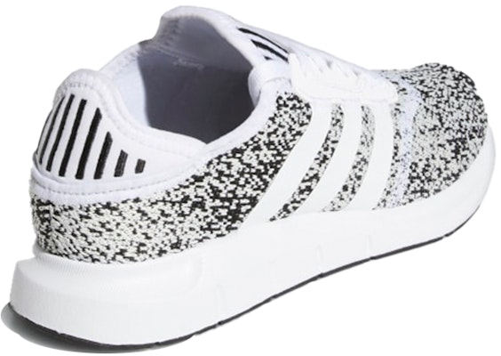 (W) 阿迪达斯Swift Run X 白黑配色跑鞋 H03107 Shop (W) 阿迪达斯Swift Run X 白黑配色跑鞋 H03107