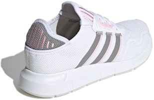 (W) 阿迪达斯 Swift Run X '白色木炭实灰' FY5440 Shop (W) 阿迪达斯 Swift Run X '白色木炭实灰' FY5440