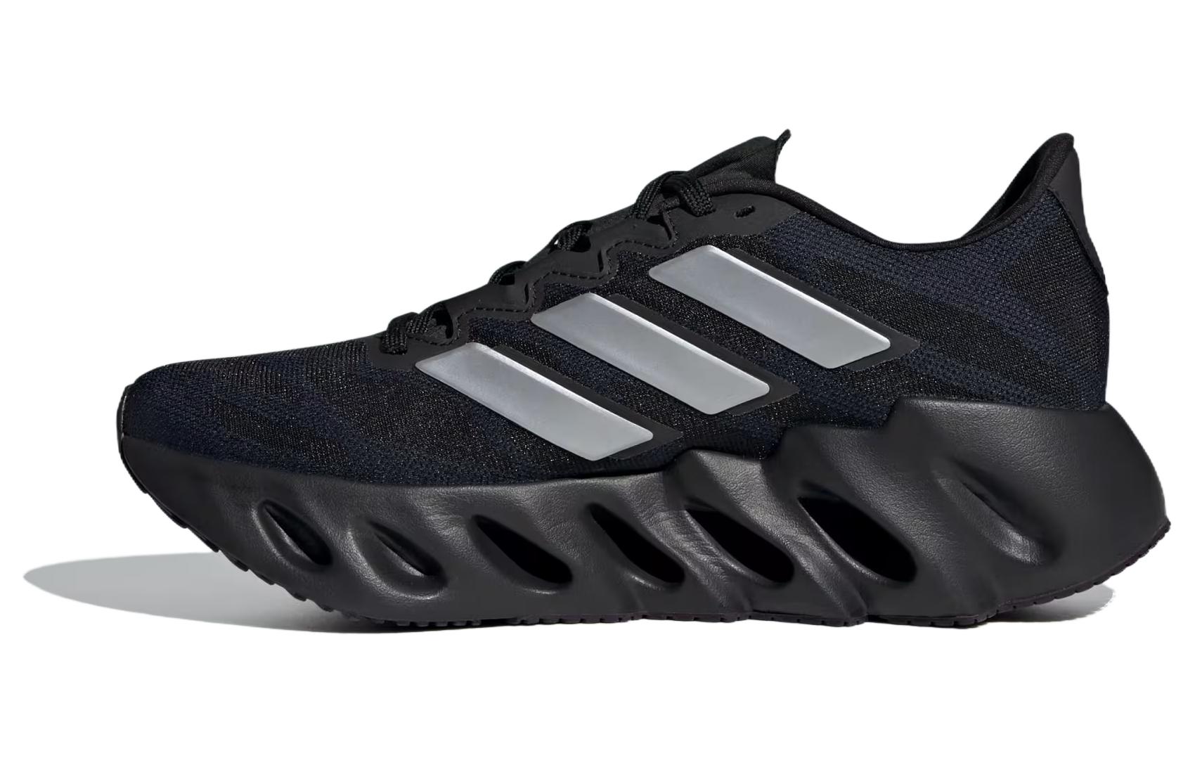 (W) adidas Switch FWD 'Legend Ink'