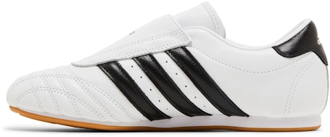 (W) adidas Taekwondo 'Putih Hitam Getah' JQ4774 Lookbook (W) adidas Taekwondo 'Putih Hitam Getah' JQ4774