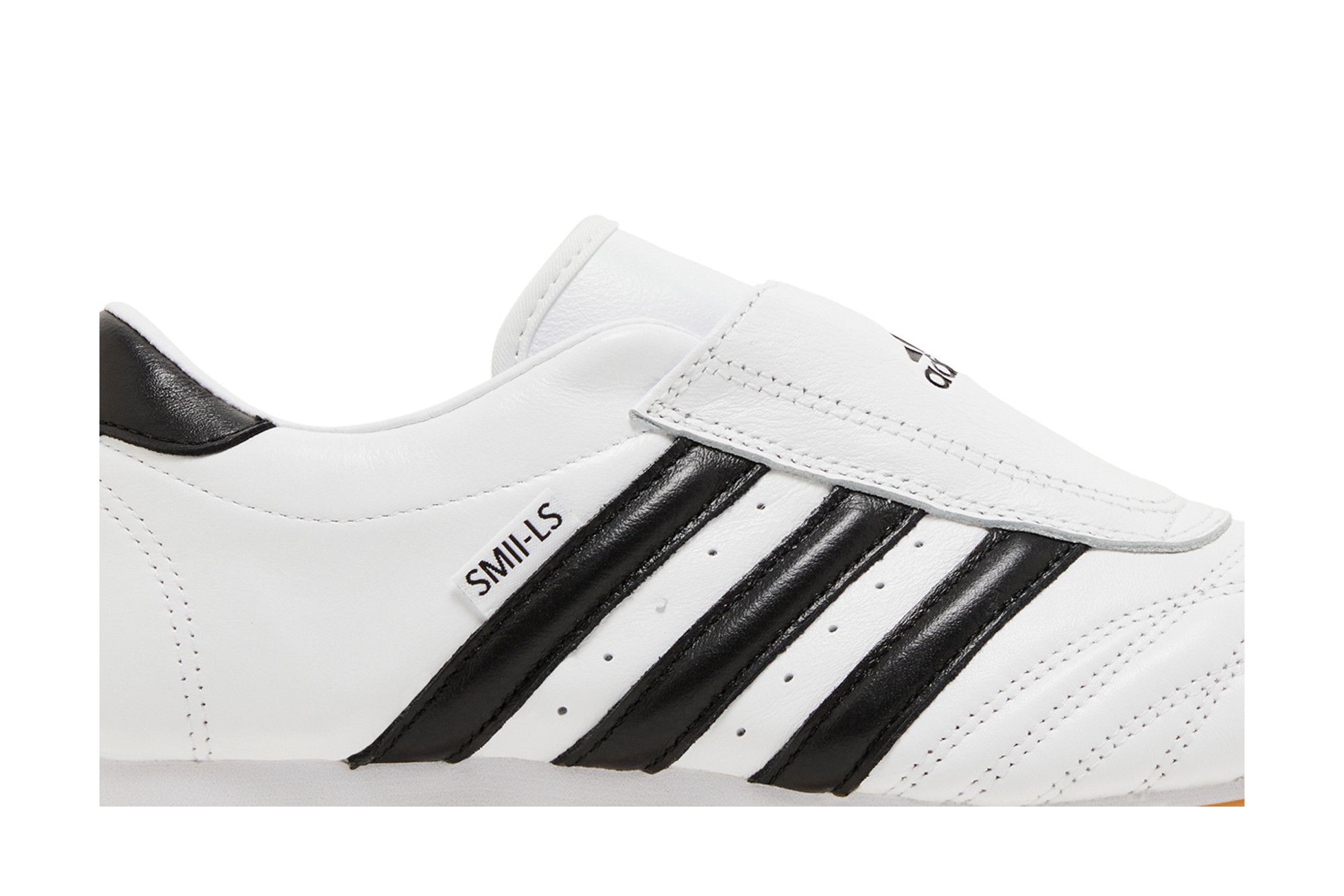 Shop (W) adidas Taekwondo 'Putih Hitam Getah' JQ4774