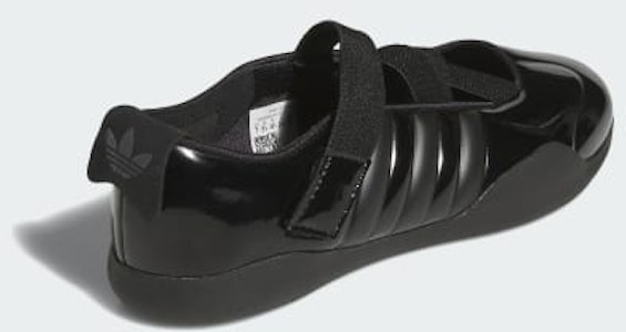 (W) Adidas Taekwondo CH x EDC Core Black/Carbon/Metallic Sneakers Hitam. KK1395 Purchase (W) Adidas Taekwondo CH x EDC Core Black/Carbon/Metallic Sneakers Hitam. KK1395