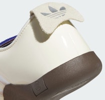 (W) 아디다스 태권도 협업 CH X EDC 스니커즈 오프 화이트/실버 메탈릭/브라운 JR6919 Sizing (W) 아디다스 태권도 협업 CH X EDC 스니커즈 오프 화이트/실버 메탈릭/브라운 JR6919