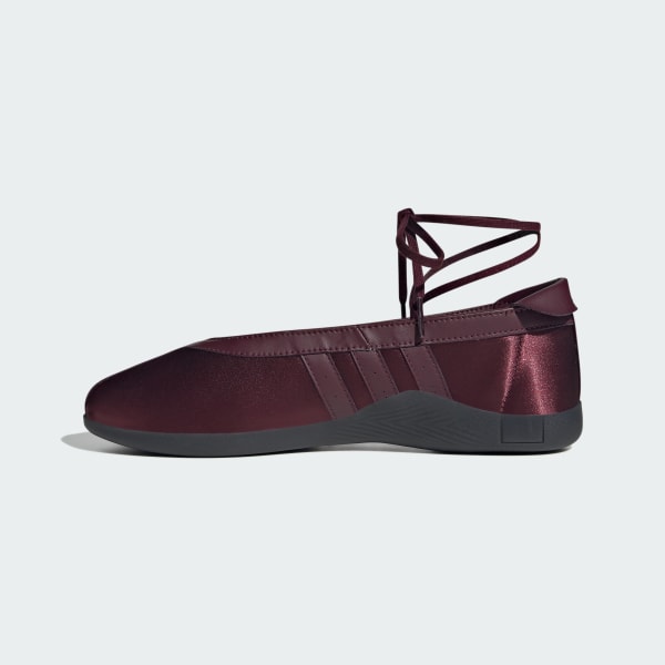 Details for (W) adidas Taekwondo MEI Kasut Ballet Merah Hati/Hitam Core KJ8371