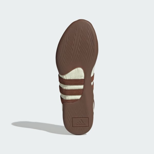 Lookbook (W) アディダス テコンドーメイ シューズ クリームホワイト/プレラブドブラウン/ゴールド KK3239