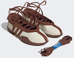 Sizing (W) adidas Taekwondo Mei Schoenen Crème Wit/Preloved Bruin/Goud Metallic KK3239