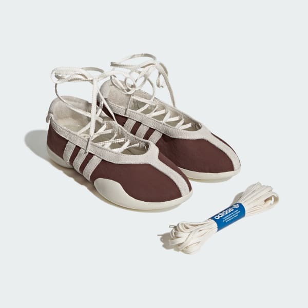 Sizing (W) adidas 跆拳道 Mei 二手運動鞋 棕色/米白/金屬金 KK3238