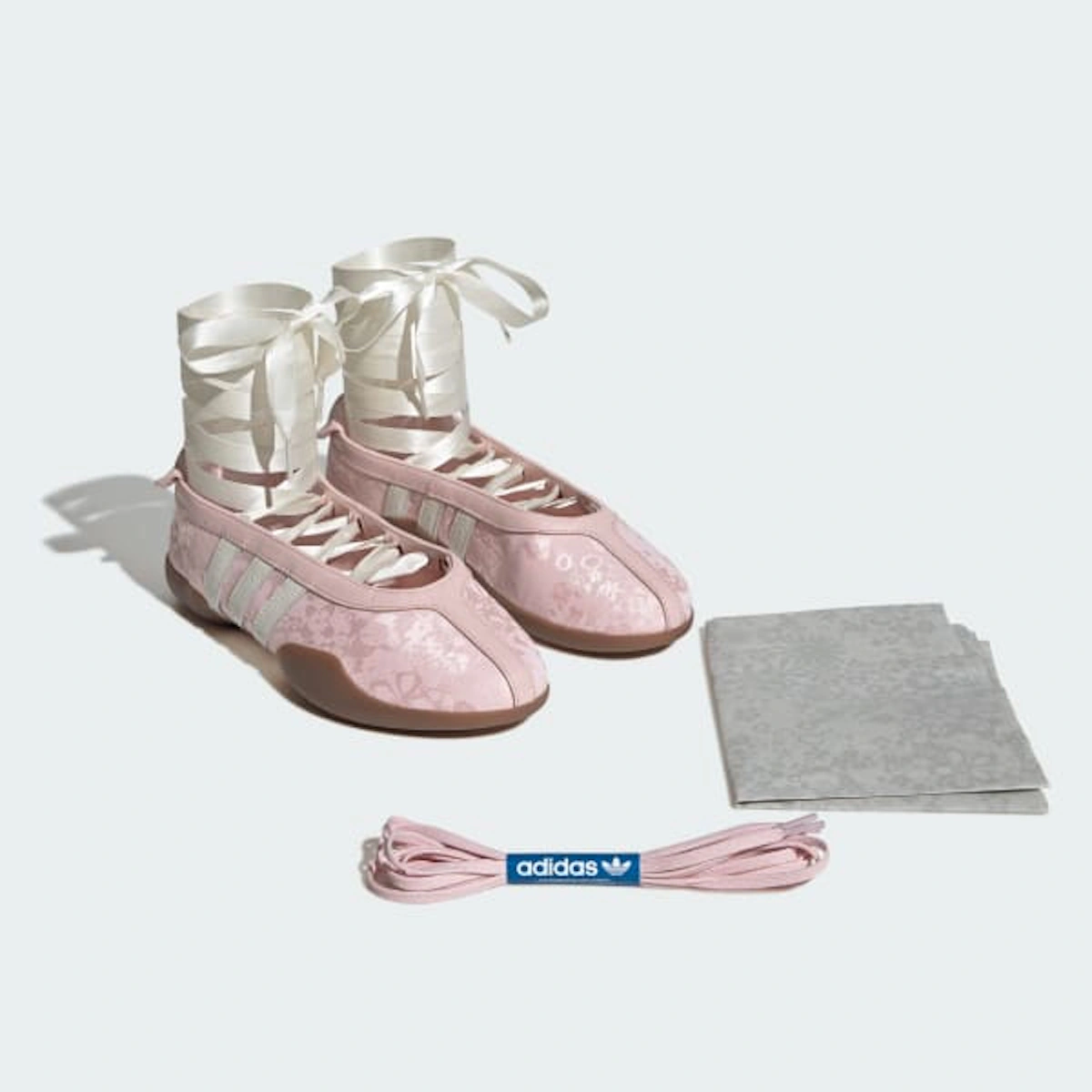 (Women) Adidas Taekwondo Mei Sneakers Sandy Pink/Off White/Gum