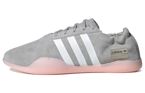 (女款)adidas 跆拳道隊 '灰冰粉' EE4698 Buy (女款)adidas 跆拳道隊 '灰冰粉' EE4698
