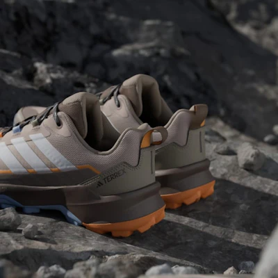 (W) Adidas Terrex Skychaser AX5 GTX Senderismo Taupe/Blanco/Glow Azul HP7169 3