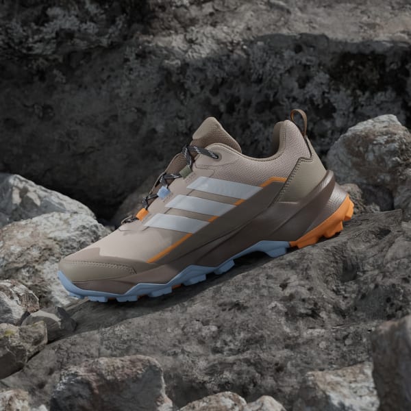 Cheap (W) Adidas Terrex Skychaser AX5 GTX Senderismo Taupe/Blanco/Glow Azul HP7169