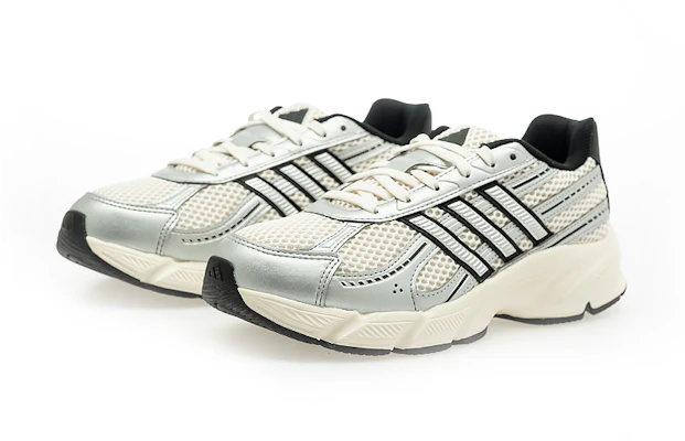 (W) 阿迪达斯 TechnoChaos 2000 运动鞋 HQ7289 Order (W) 阿迪达斯 TechnoChaos 2000 运动鞋 HQ7289