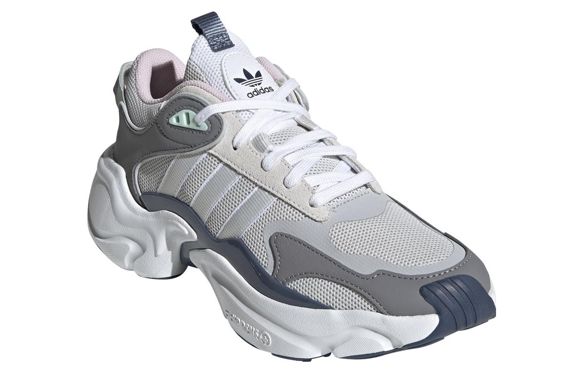 Lookbook (W) adidas Tephra Runner 'Raw Steel' Sepatu Olahraga Pria EE5045
