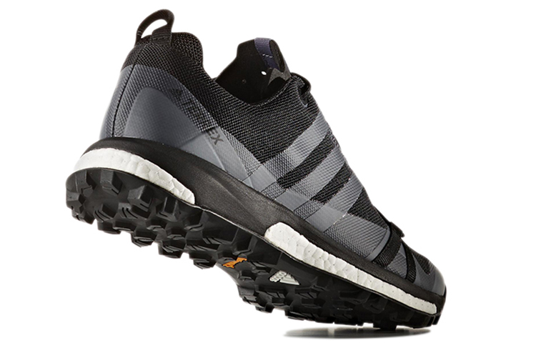 Shop (W) adidas Terrex Agravic ''Noir Gris'' BB0972