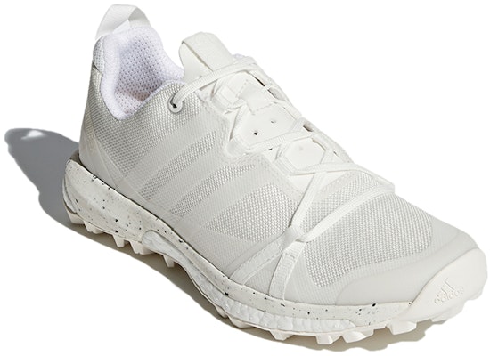(W) adidas Terrex Agravic 'Putih' CQ1734 Lookbook (W) adidas Terrex Agravic 'Putih' CQ1734