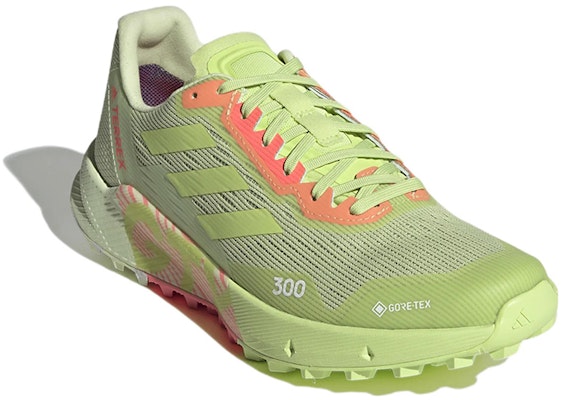 (W) adidas Terrex Agravic Flow 2.0 Gore-Tex 'Almost Lime Turbo' Pria/Wanita H03383 Lookbook (W) adidas Terrex Agravic Flow 2.0 Gore-Tex 'Almost Lime Turbo' Pria/Wanita H03383