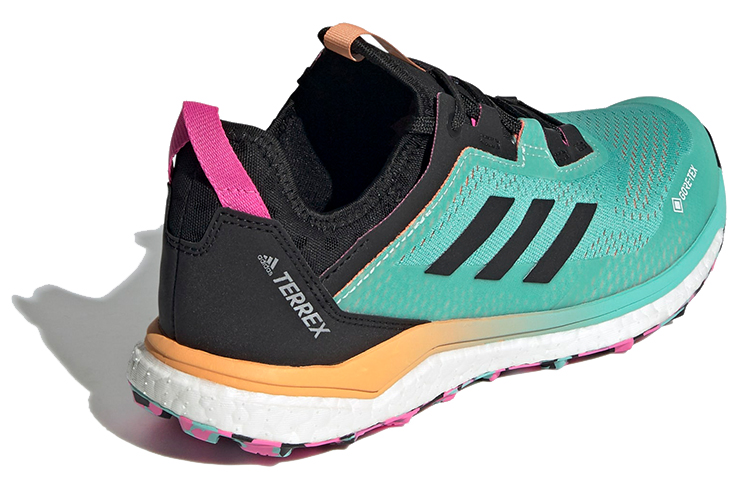 Shop adidas Terrex Agravic Flow Gore-Tex Trail 女款 綠黑橙