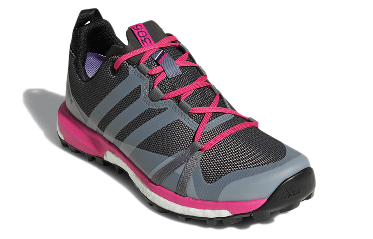 Lookbook (W) adidas Terrex Agravic GTX 'Abu Pink' sepatu hiking wanita AQ0233