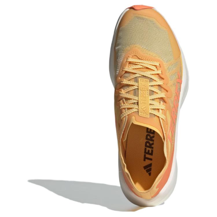 Lookbook (W) adidas Terrex Agravic Speed 'Semi Spark Putty Mauve' en Español IE7669