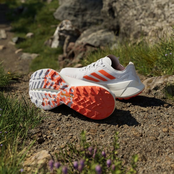 Shop (W) 阿迪达斯TERREX Agravic Speed Ultra越野跑鞋 云白/橙色/灰色 IH3767