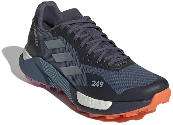 (W) adidas Terrex Agravic Ultra ''Blau Schwarz Silber'' GX9296 Lookbook (W) adidas Terrex Agravic Ultra ''Blau Schwarz Silber'' GX9296