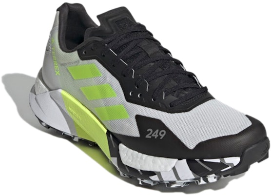 (W) 아디다스 테렉스 아그라빅 울트라 트레일 '화이트 솔라 옐로우' FY7660 Lookbook (W) 아디다스 테렉스 아그라빅 울트라 트레일 '화이트 솔라 옐로우' FY7660