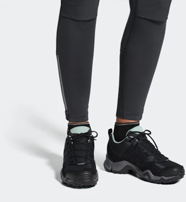 (W) adidas Terrex Ax2 Sepatu 'Hitam Abu-abu' AC8074 Sizing (W) adidas Terrex Ax2 Sepatu 'Hitam Abu-abu' AC8074